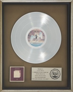 Led-Zeppelin-The-Song-Remains-the-Same-Soundtrack-Album-Platinum-Award-815x1024