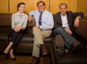 Aaron-Sorkin-and-The-Newsroom-cast-460x337