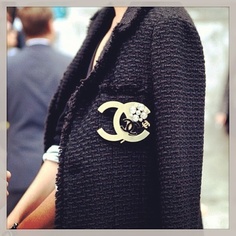 Boucle de Chanel The Chanel Jacket