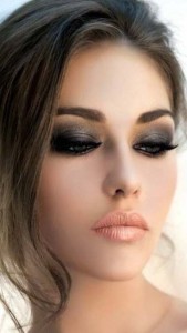 Suggestions-for-a-perfect-evening-makeup-4