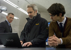 Ben Whishaw;Daniel Craig